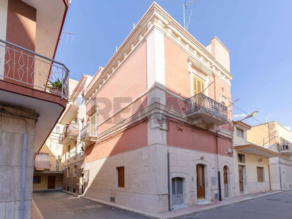 Appartamento Triggiano, BA Vendita