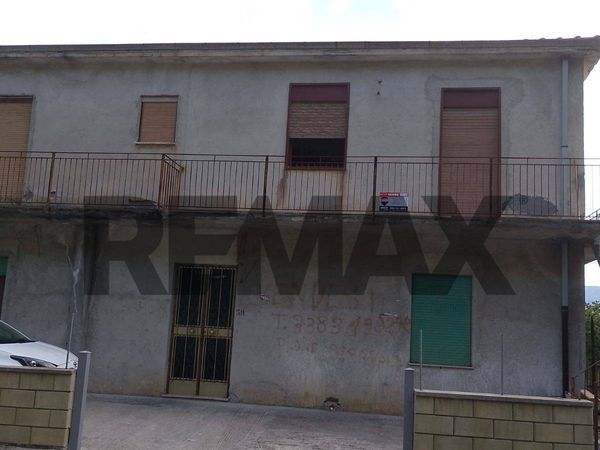 Casa Indipendente Tortorici, ME Vendita