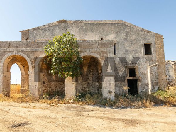 Cascina/Casale Fanusa, Siracusa, SR Vendita