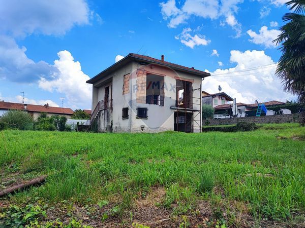 Villa singola Fornace, Travedona-Monate, VA Vendita