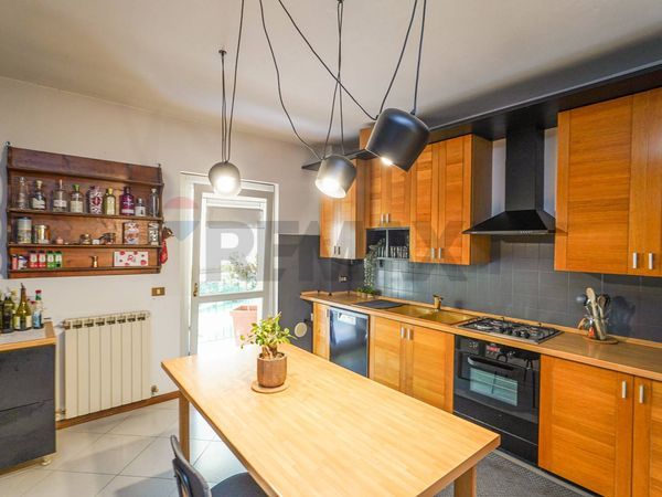 Appartamento Stezzano, BG Vendita