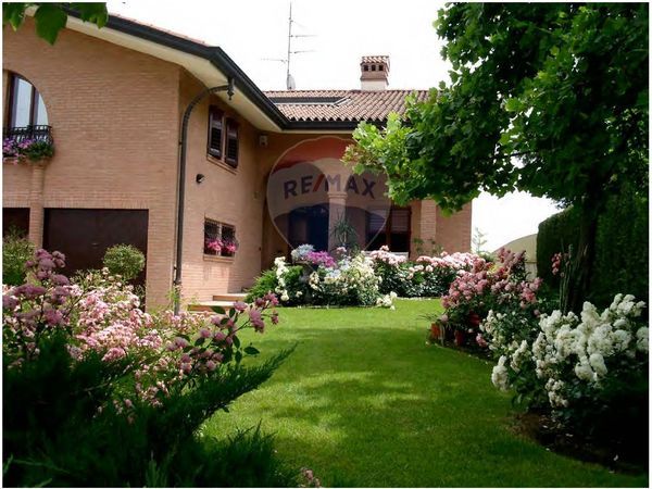 Villa singola Rami, Ravarino, MO Vendita