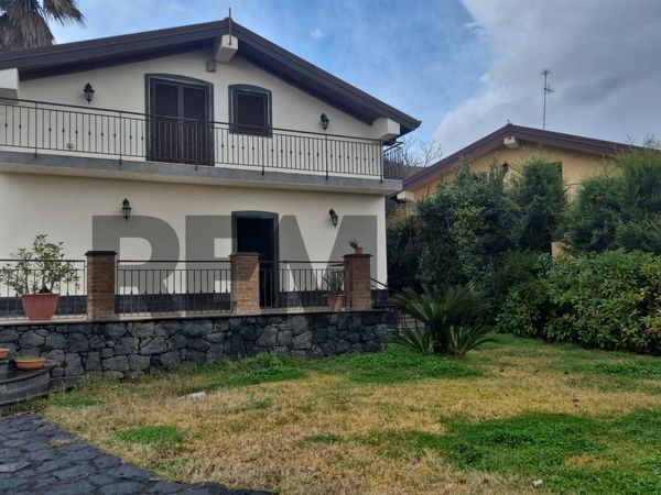 Villa singola Poggiofelice, Zafferana Etnea, CT Vendita - Foto 2