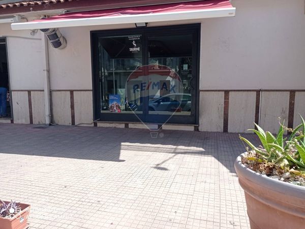 Locale Commerciale Trappitello, Taormina, ME Affitto - Foto 2