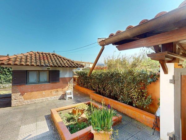 Casa Indipendente Sarzana, SP Vendita