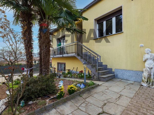 Villetta bifamiliare Cugliate, Cugliate-Fabiasco, VA Vendita