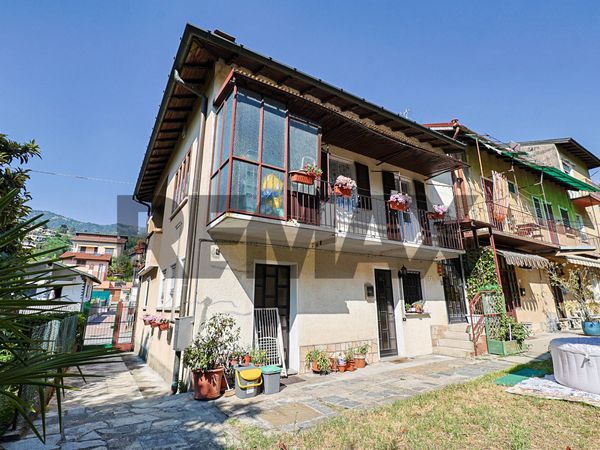 Porzione di casa Voltorre, Gavirate, VA Vendita