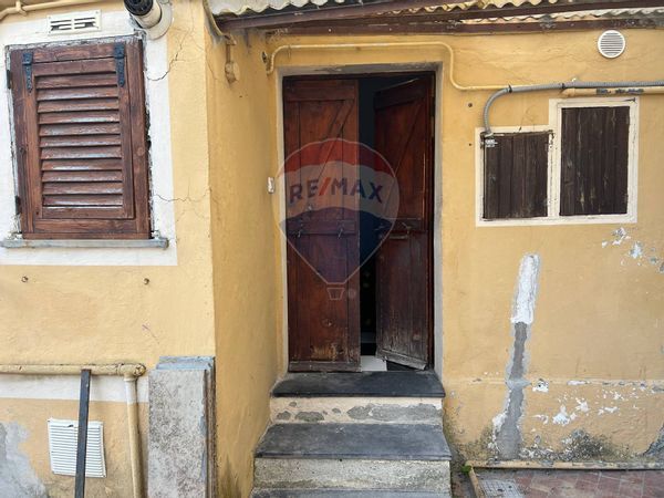 Casa Semindipendente Quezzi, Genova, GE Affitto