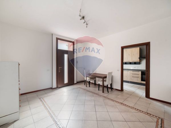 Appartamento Omate, Agrate Brianza, MB Vendita