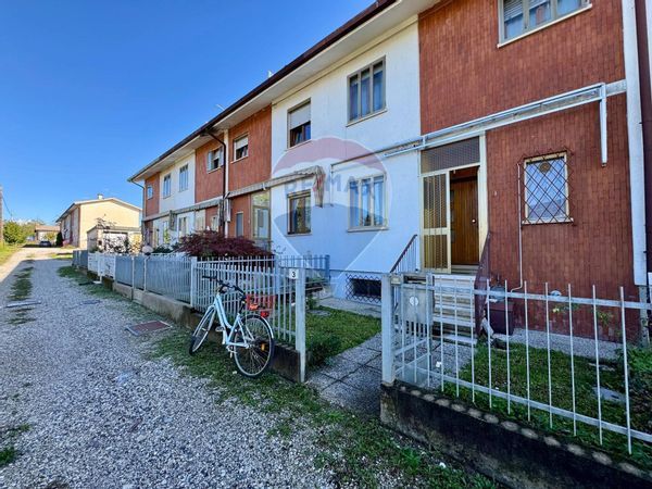 Villa a schiera Pasian di Prato, UD Vendita