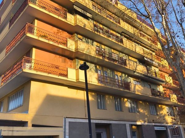 Appartamento Zona Ospedale, Pescara, PE Vendita