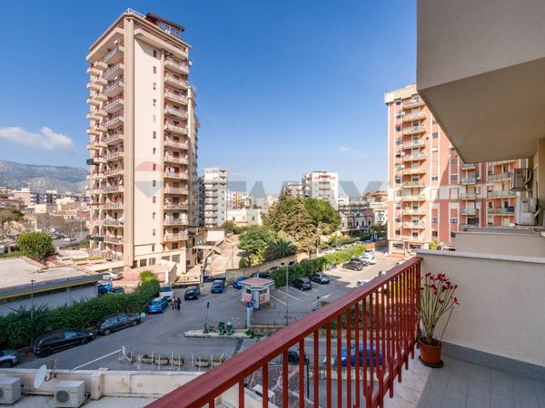 Appartamento Strasburgo, Palermo, PA Affitto