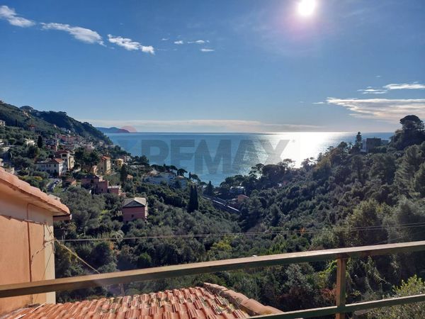 Porzione di villa Zoagli, GE Vendita