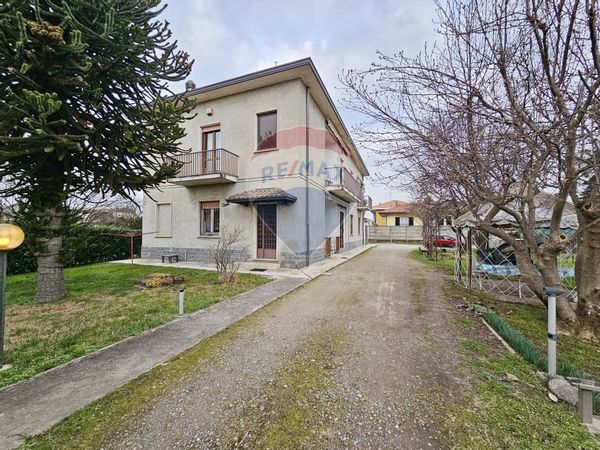 Porzione di casa Cassano Magnago, VA Vendita