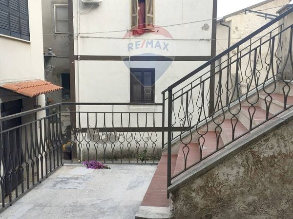 Casa Semindipendente Capoluogo, Santi Cosma e Damiano, LT Vendita - Foto 2