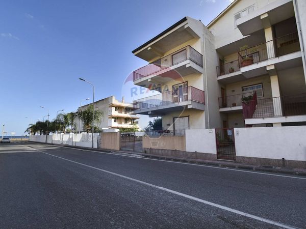 Appartamento Santa Teresa di Riva, ME Vendita