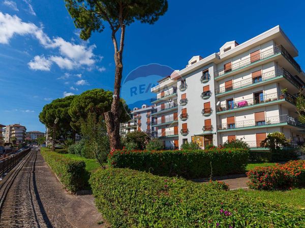 Appartamento Tremestieri Etneo, CT Vendita