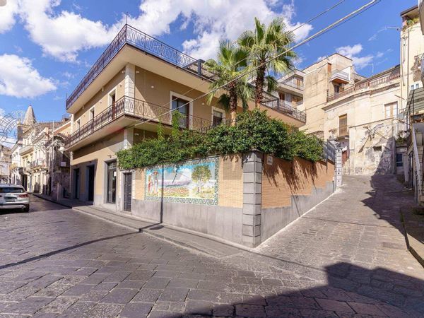 Casa Indipendente Bronte, CT Vendita