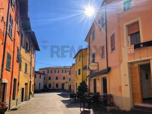 Appartamento Brugnato, SP Vendita
