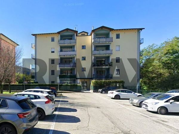 Appartamento Luino, VA Vendita