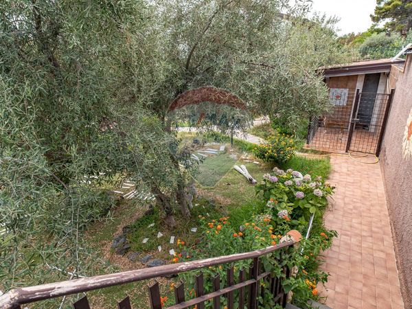 Villa singola Lavinaio, Aci Sant'Antonio, CT Vendita - Foto 3