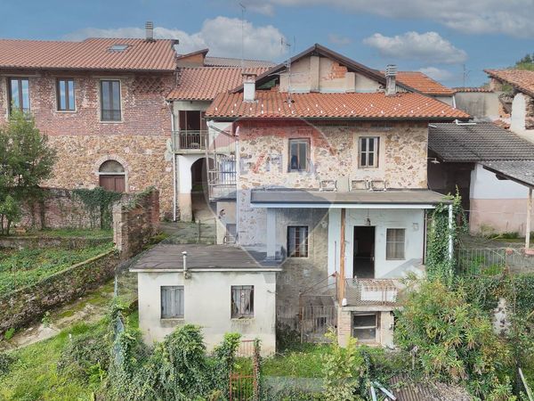 Casa Indipendente Curino, BI Vendita