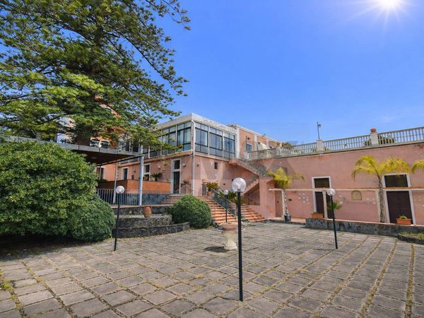 Locale Commerciale Santa Tecla Di Acireale, Acireale, CT Affitto - Foto 2