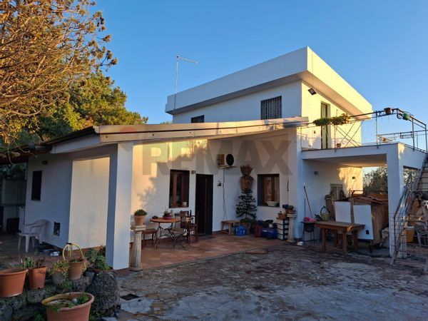 Villa o villino San Giovanni la Punta, CT Vendita