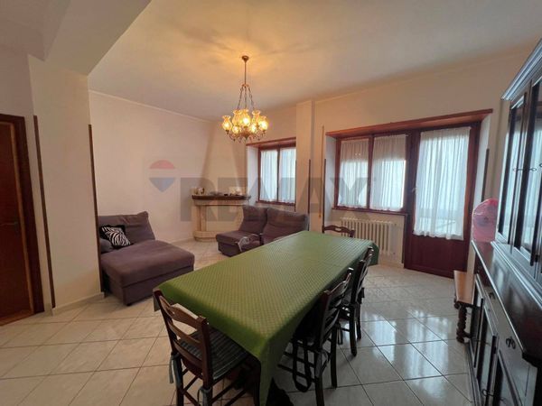 Appartamento Bellegra, RM Vendita