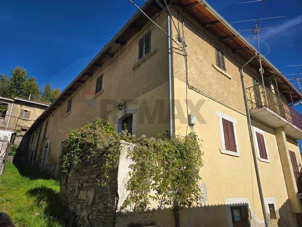 Casa Semindipendente Montereale, AQ Vendita