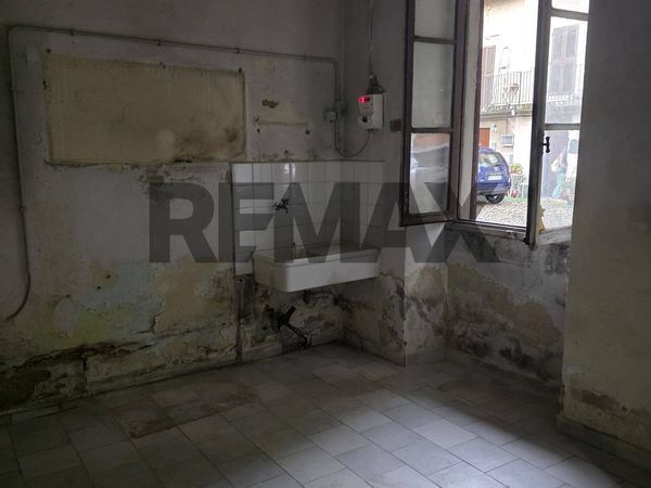 Casa Indipendente Voltorre, Gavirate, VA Vendita - Foto 4