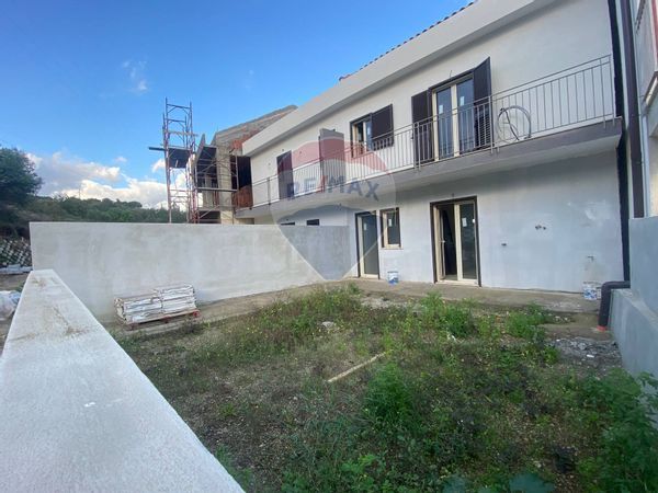 Villa a schiera Santa Teresa di Riva, ME Vendita - Foto 3