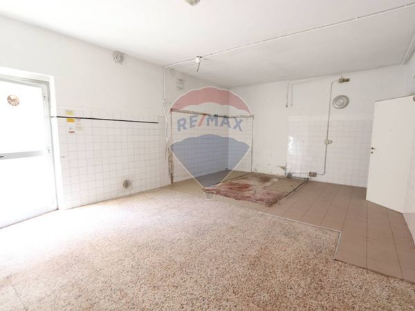 Locale Commerciale Brembate di Sopra, BG Affitto