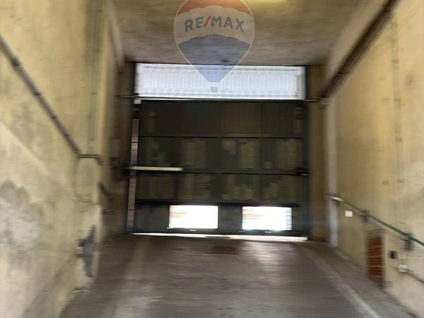 Posto Auto Centro storico, Mantova, MN Affitto - Foto 2