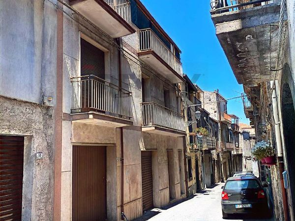 Casa Indipendente Randazzo, CT Vendita