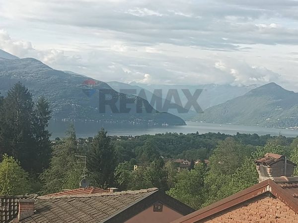 Casa Semindipendente Castelveccana, VA Vendita