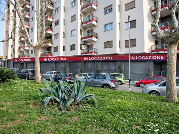 Negozio Tuscolano, Roma, RM Affitto
