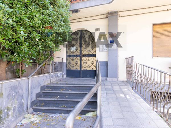 Appartamento Adrano, CT Vendita