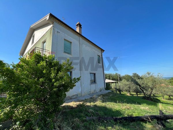 Casa Indipendente Bucchianico, CH Vendita