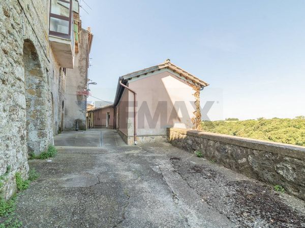Appartamento Ischia di Castro, VT Vendita - Foto 2