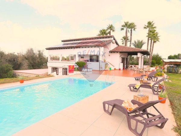 Villa singola Tuglie, LE Vendita