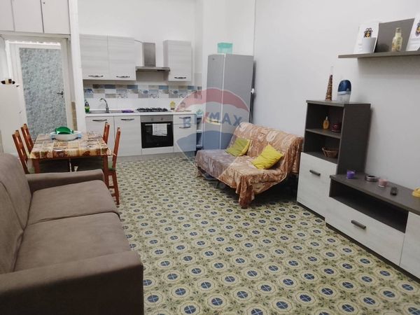 Appartamento Villaggio Coppola, Castel Volturno, CE Vendita