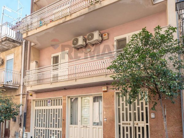 Appartamento Misterbianco, CT Affitto