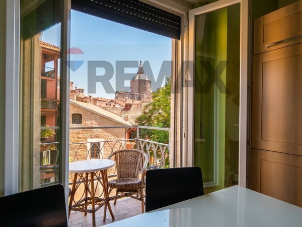 Appartamento Centro Storico, Pavia, PV Vendita