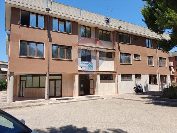 Stabile/Palazzo Valenzano, BA Vendita