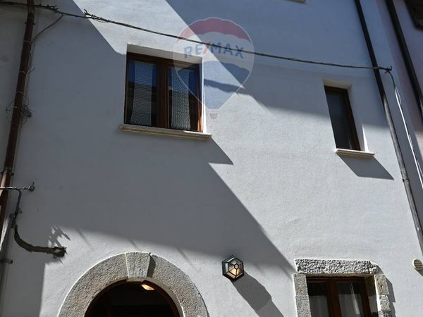 Casa Indipendente Alfedena, AQ Vendita