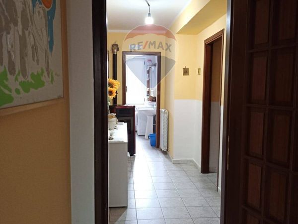 Appartamento Vardaro-Alvanelle, San Leucio del Sannio, BN Vendita