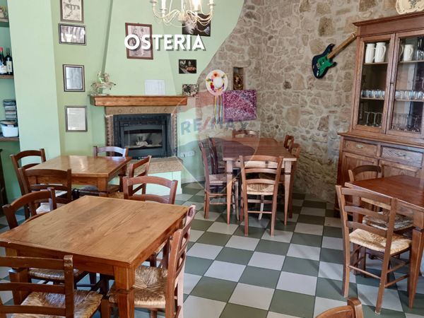 Locale Commerciale Roccatederighi, Roccastrada, GR Vendita