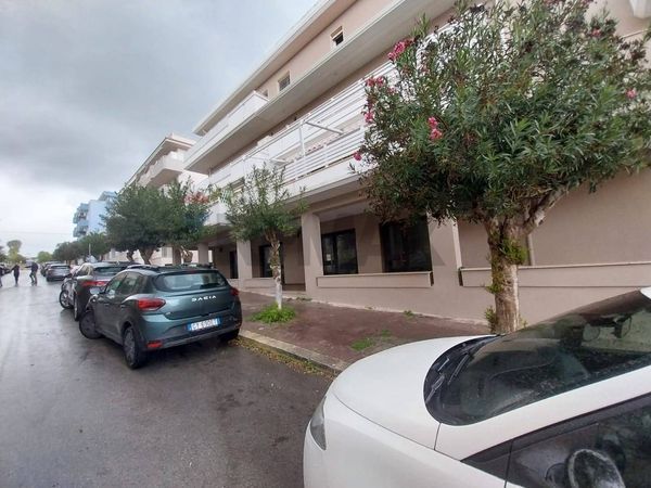 Locale Commerciale Centro, Pozzallo, RG Affitto - Foto 2