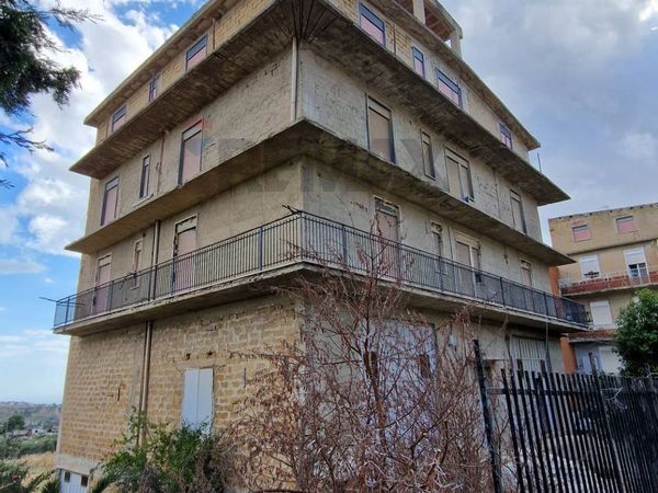 Casa Indipendente Favara, AG Vendita